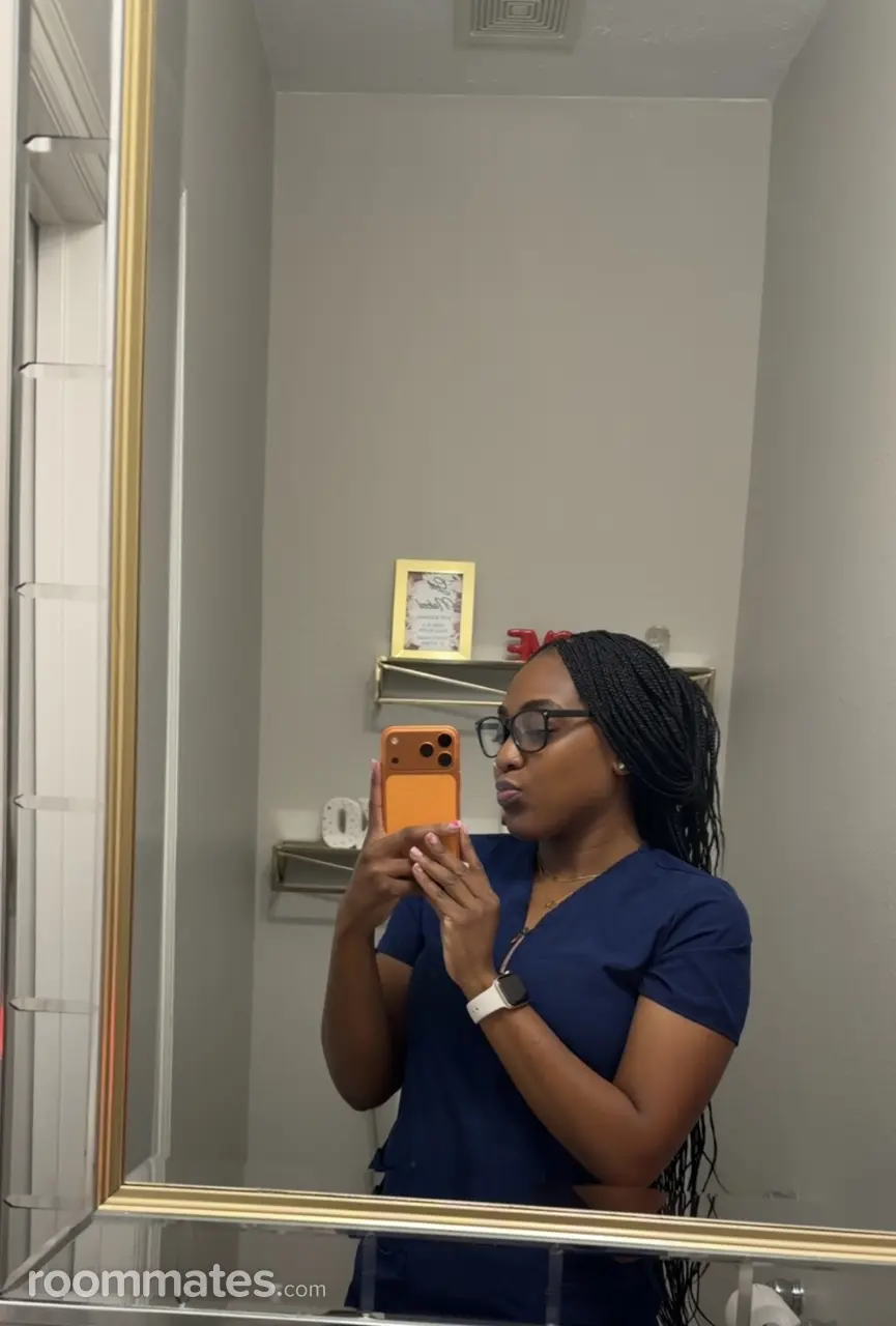 Profile photo 4 of 6