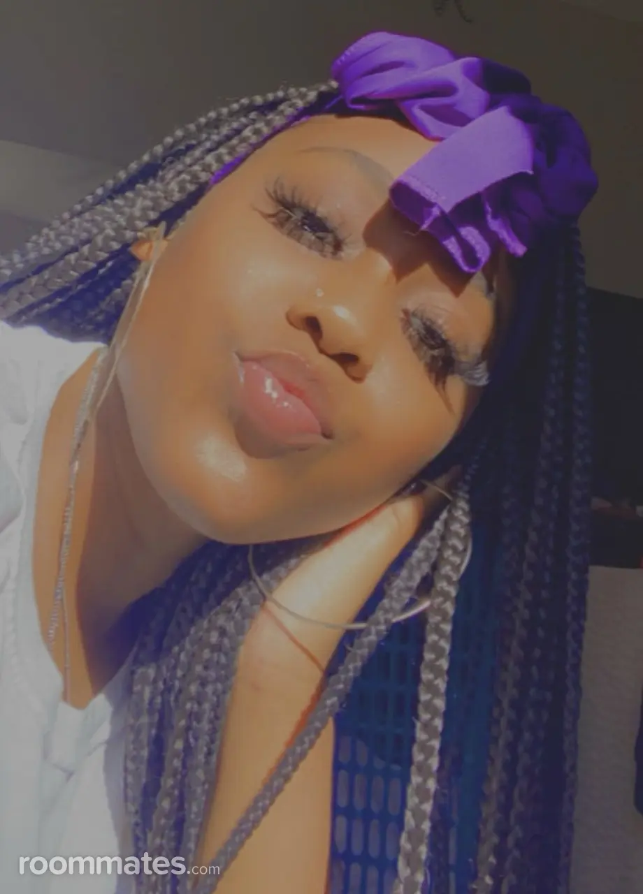 Profile photo 4 of 4