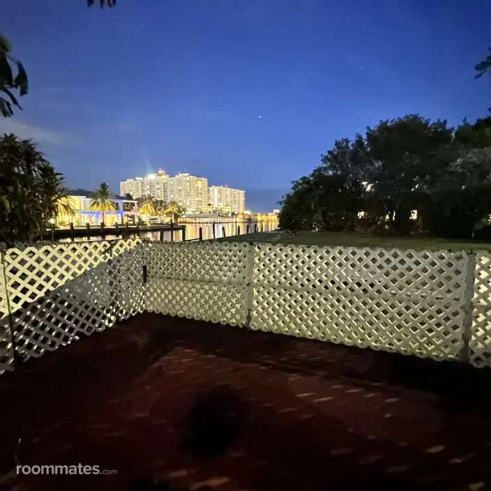 Room for rent in Fort Lauderdale, FL $850, house