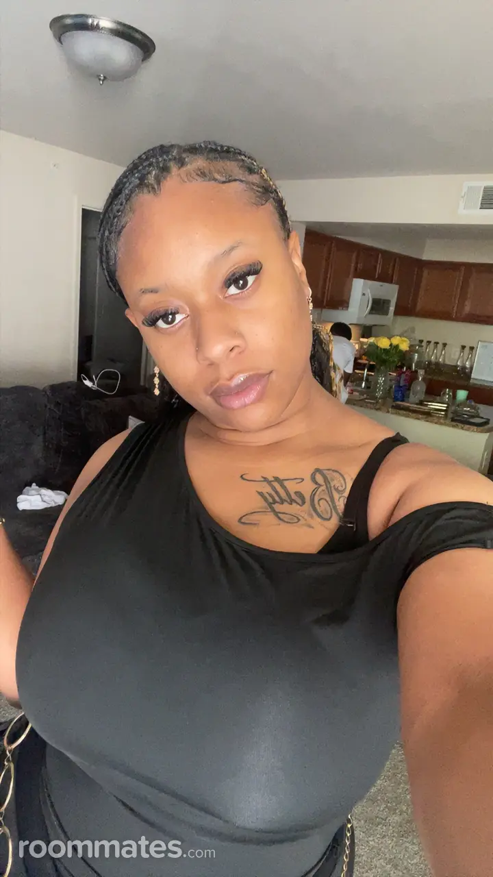 Profile photo 9 of 9