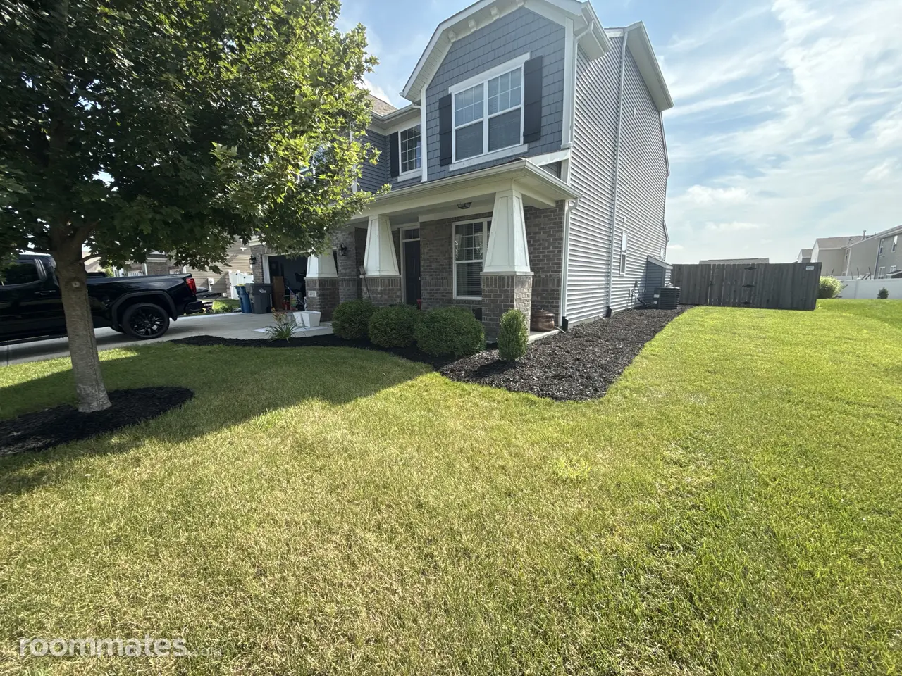 Profile photo 4 of 12