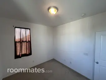 Room for rent in Jurupa Valley, CA $799, house