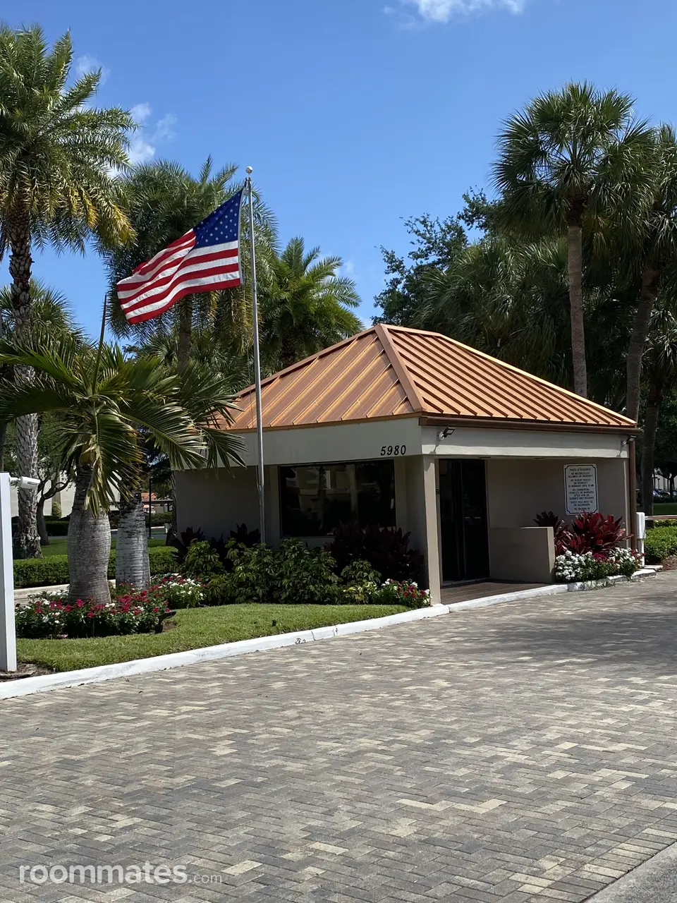 Profile photo 9 of 11