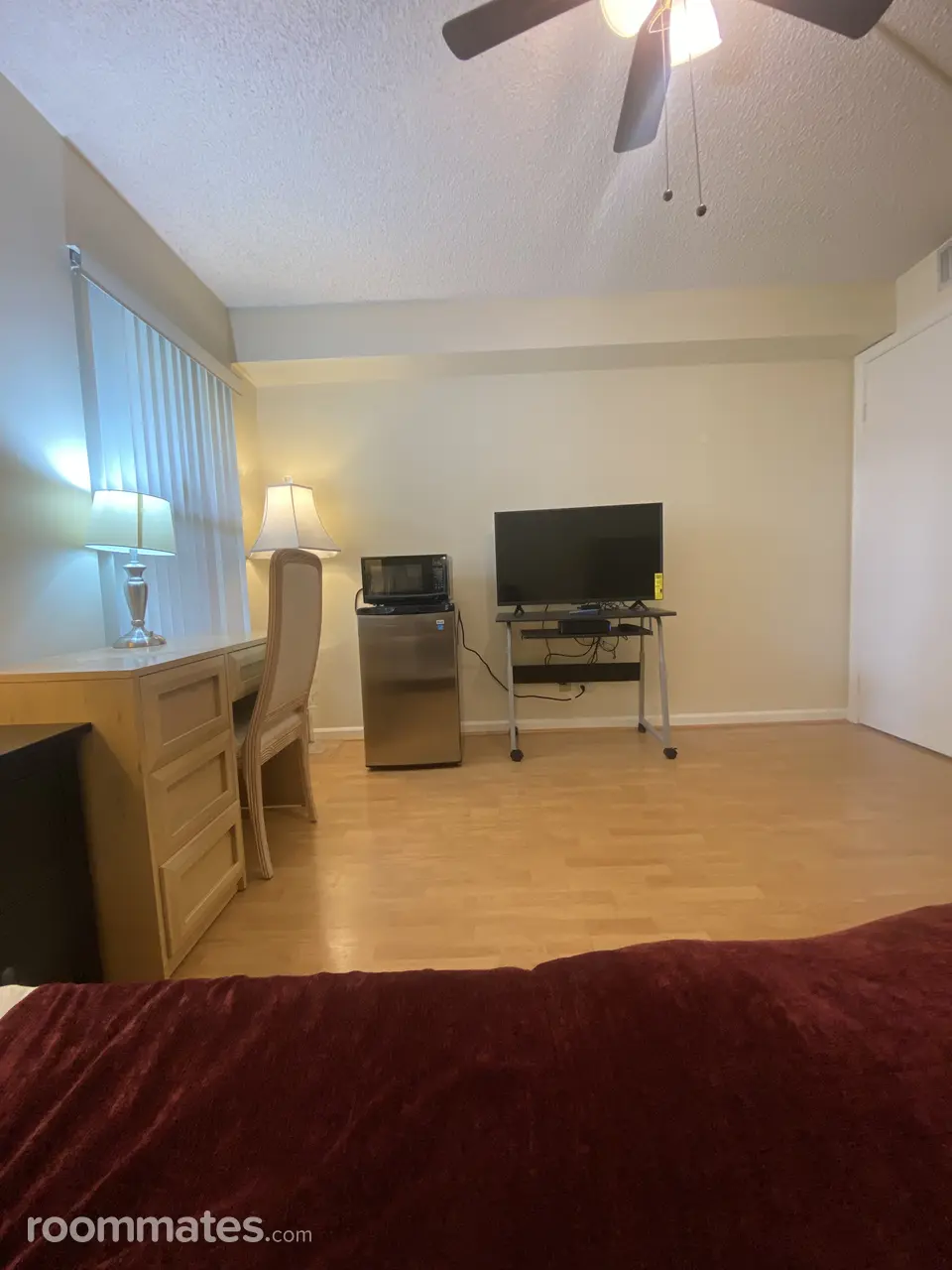 Profile photo 1 of 11