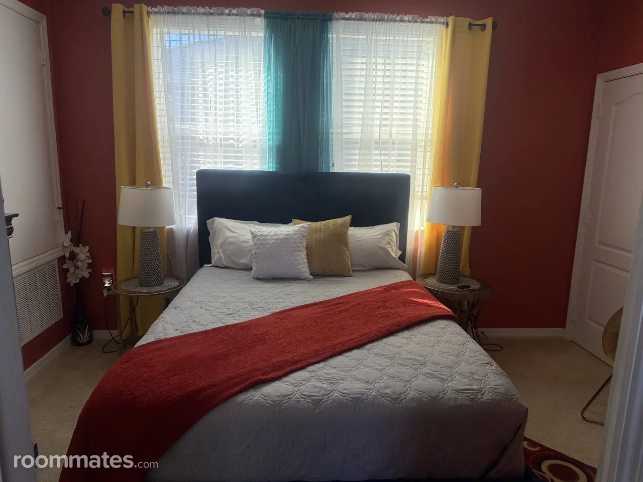 Profile photo 6 of 11