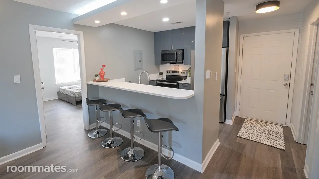 Profile photo 8 of 15