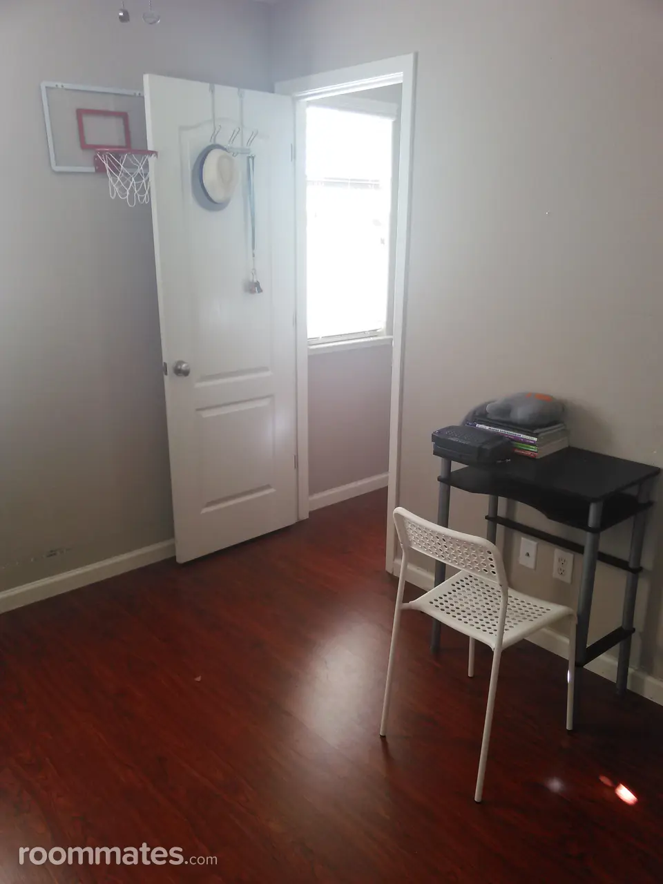 Profile photo 2 of 6