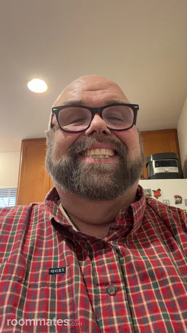 Profile photo 1 of 2