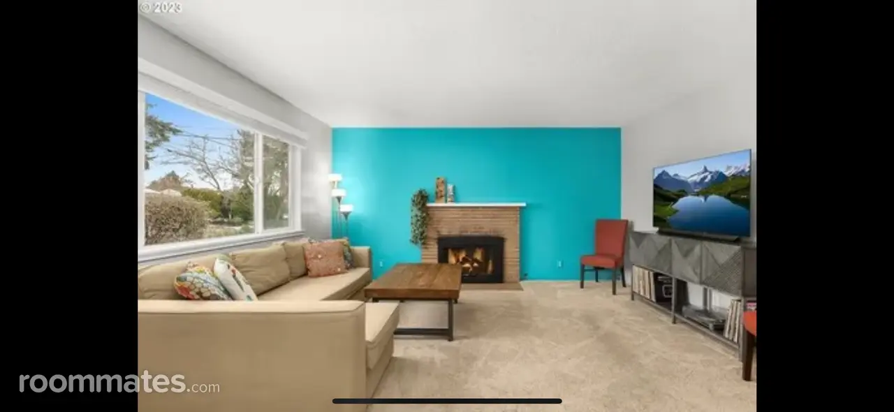 Profile photo 6 of 8