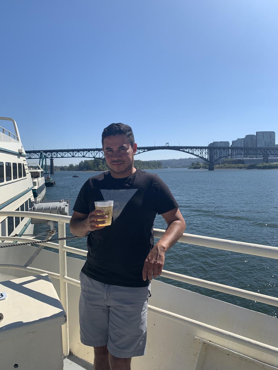 Profile photo 8 of 8