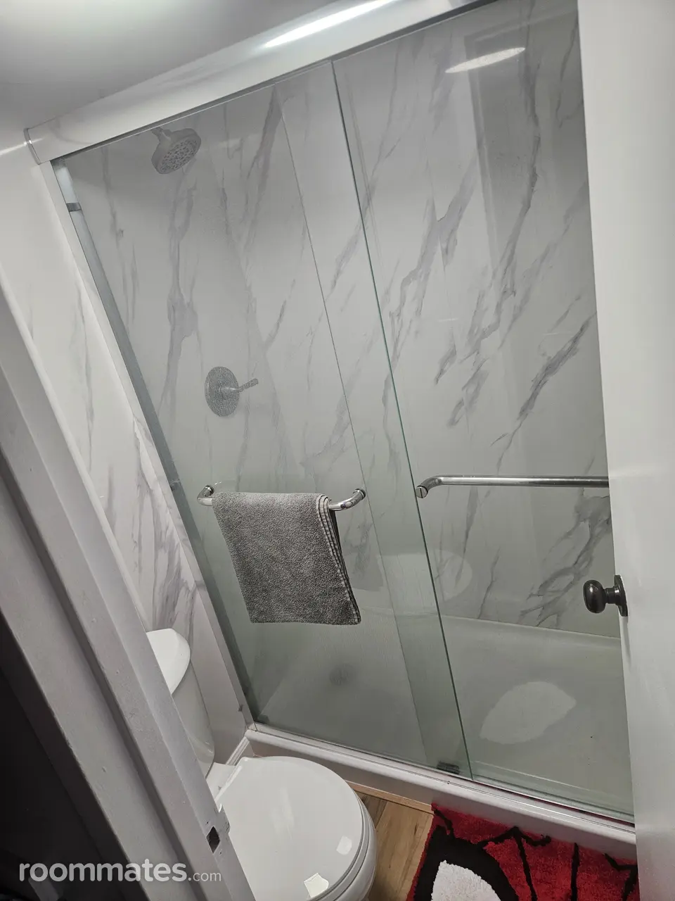 Profile photo 1 of 2