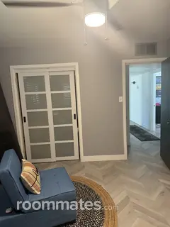 Room for rent in Phoenix, AZ $1000, house