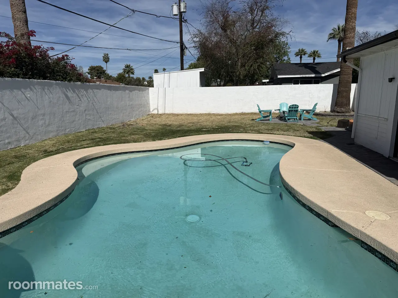 Profile photo 4 of 6