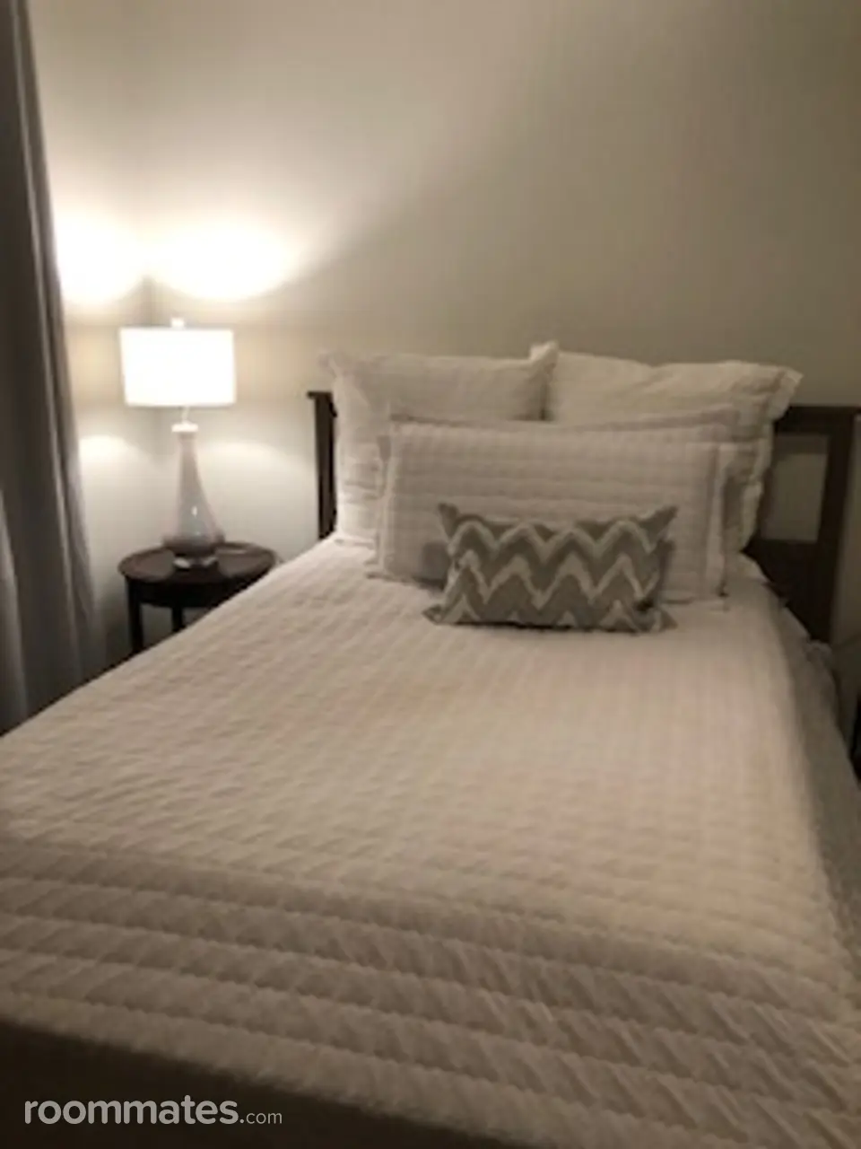 Profile photo 1 of 10