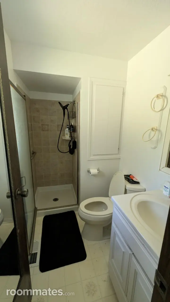 Profile photo 2 of 5