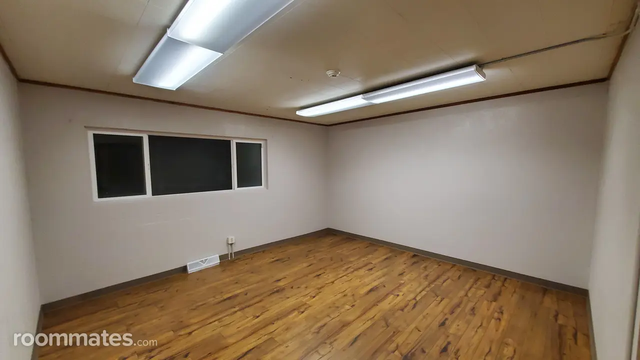 Profile photo 3 of 5