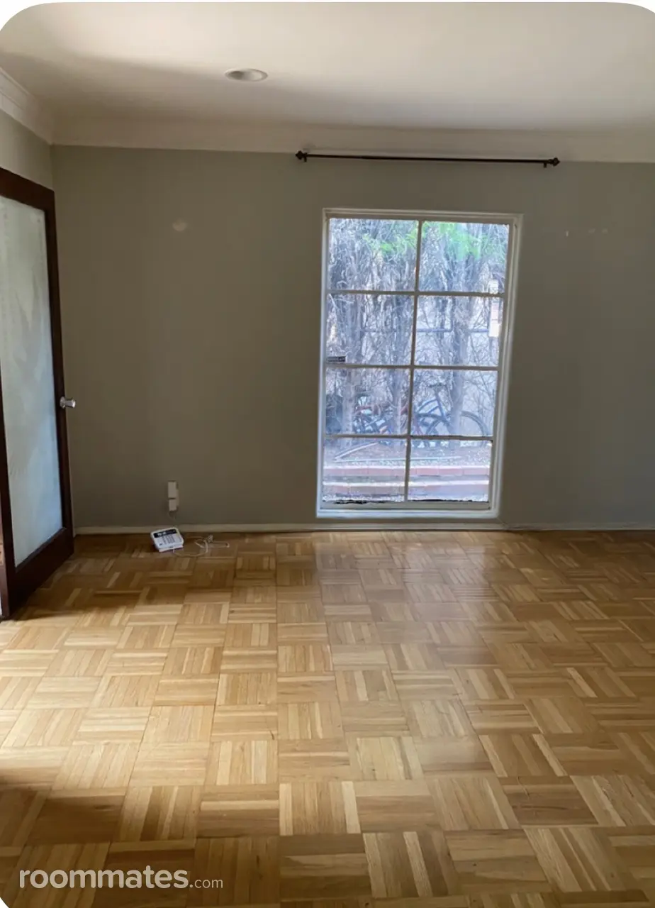 Profile photo 5 of 9