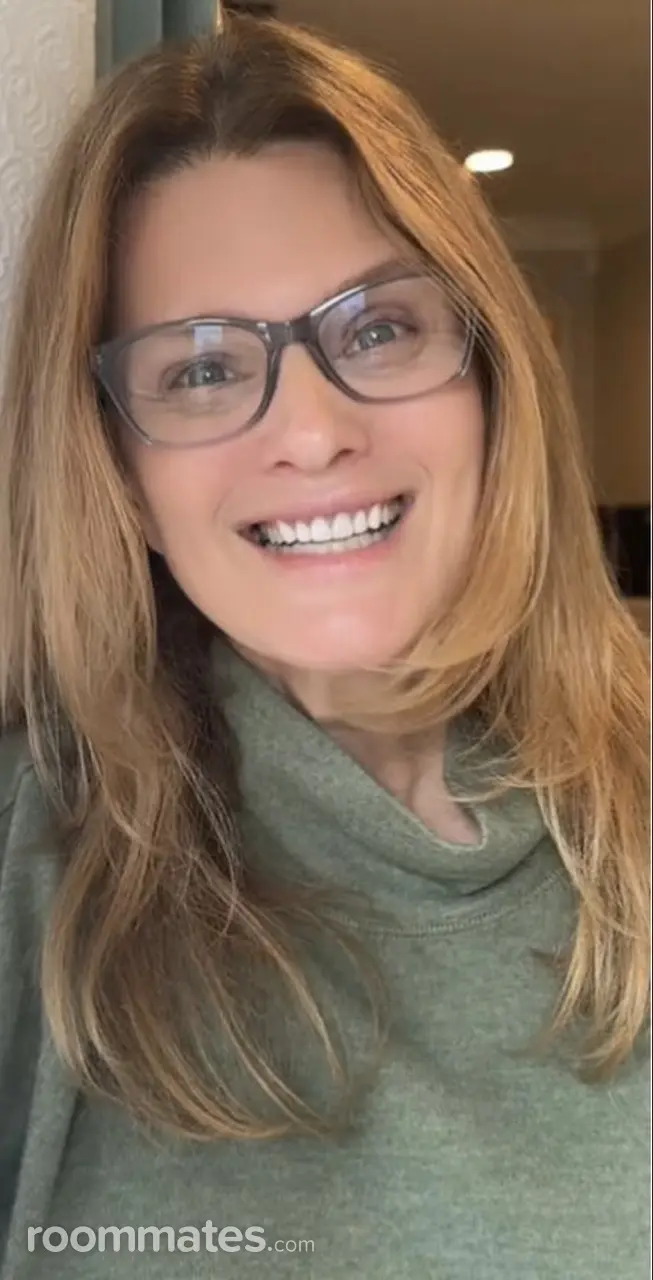 Profile photo 9 of 9