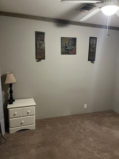 Room for rent in Cleburne, TX $425, house