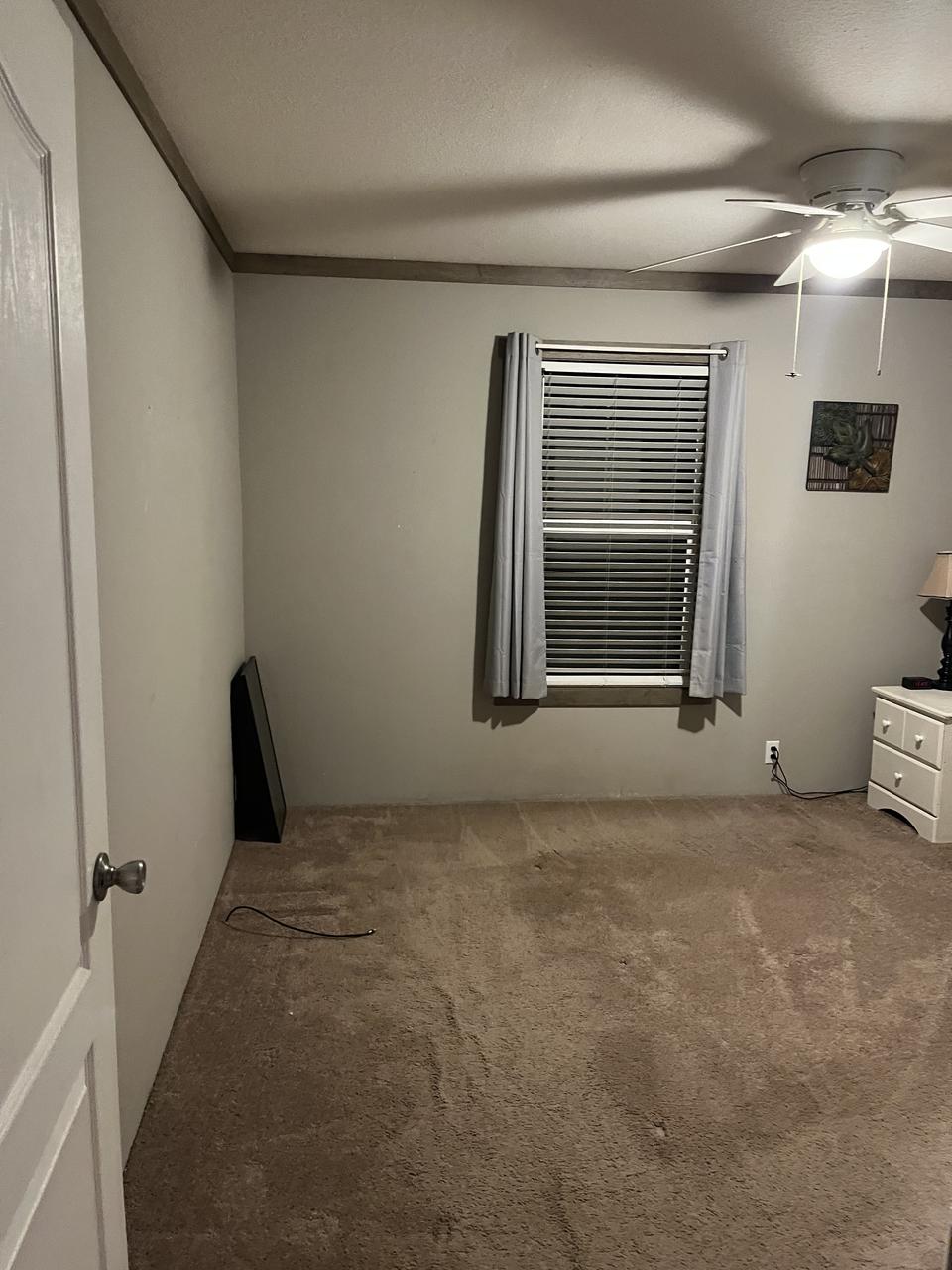 Profile photo 4 of 8