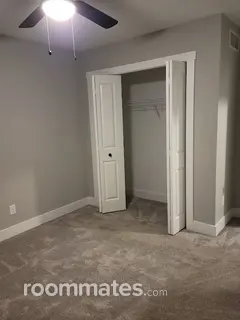 Room for rent in Hudsonville, MI $900, house