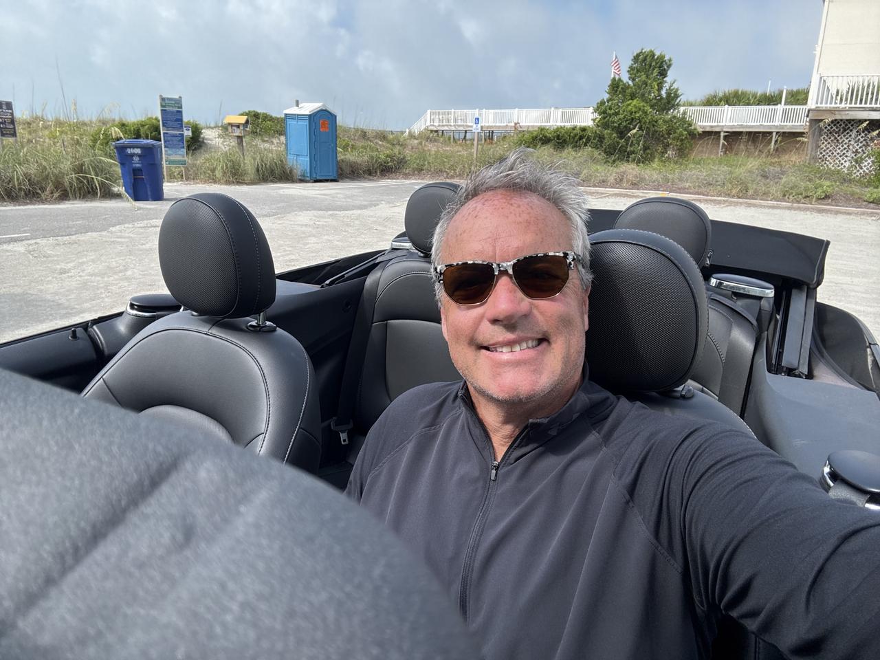 Profile photo 11 of 11