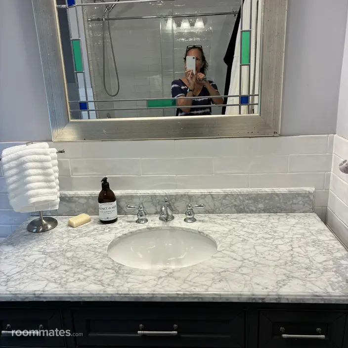Room for rent in Guilford, CT $1200, other