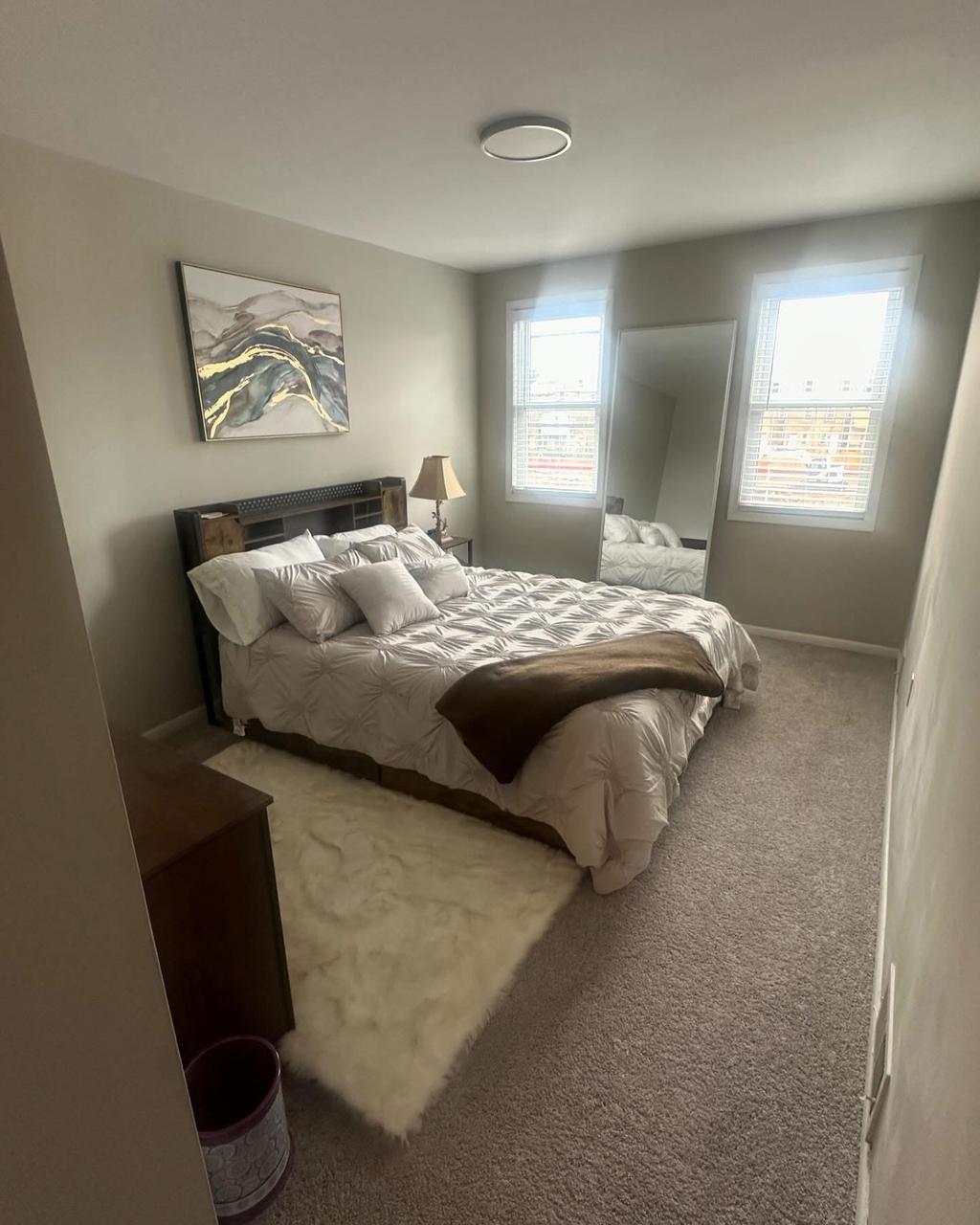 Profile photo 3 of 10