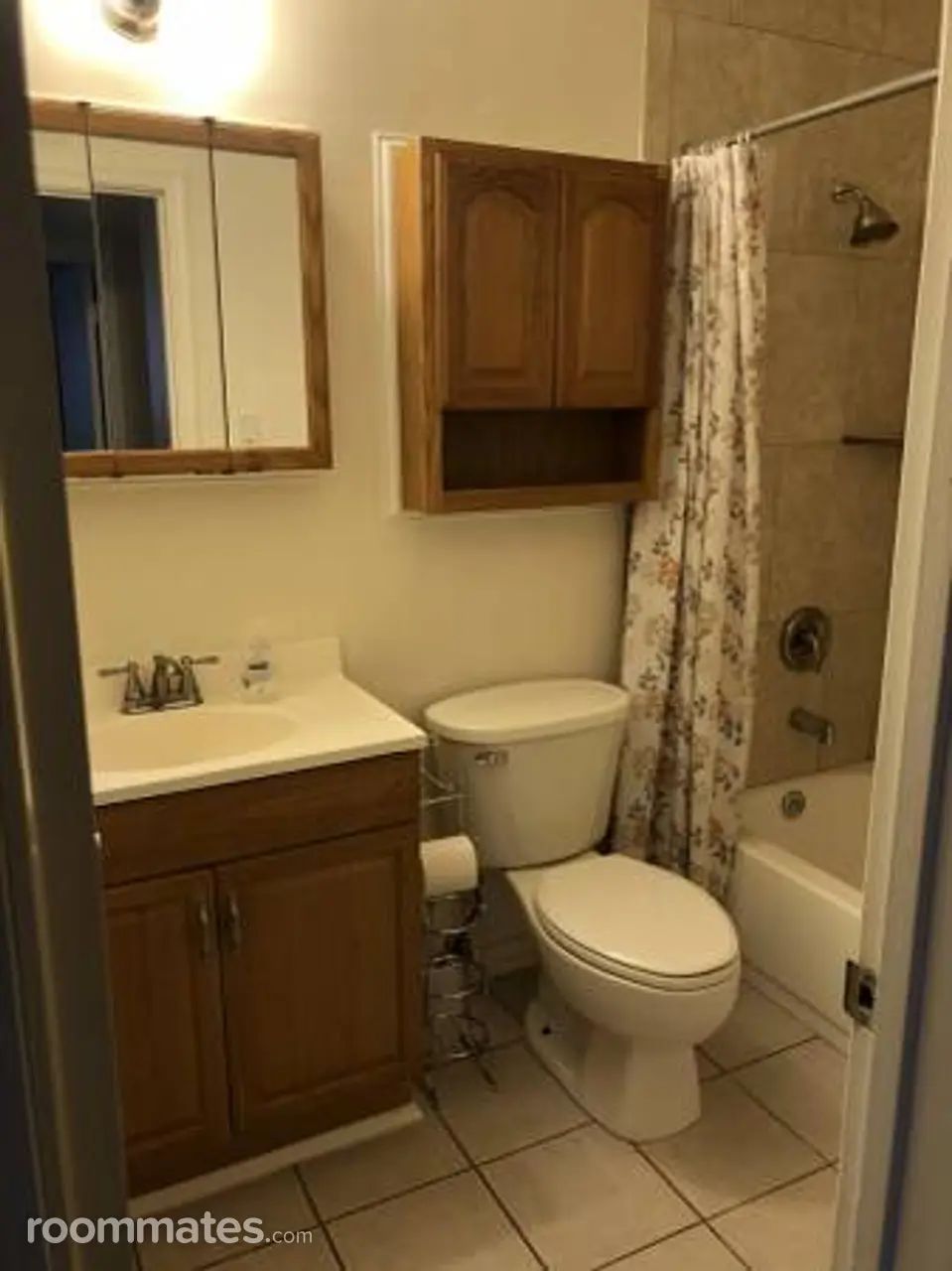 Profile photo 5 of 6