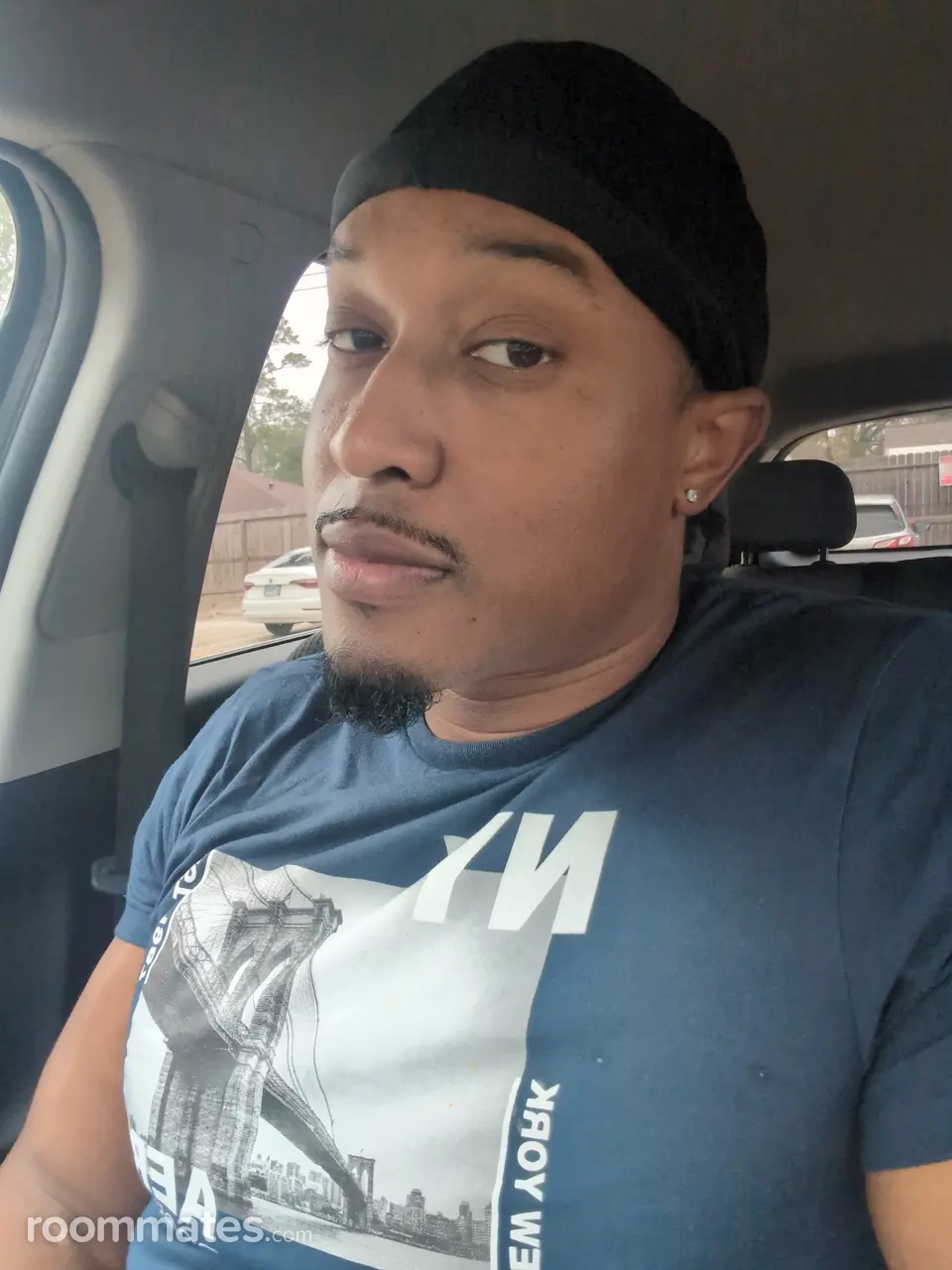 Profile photo 6 of 6