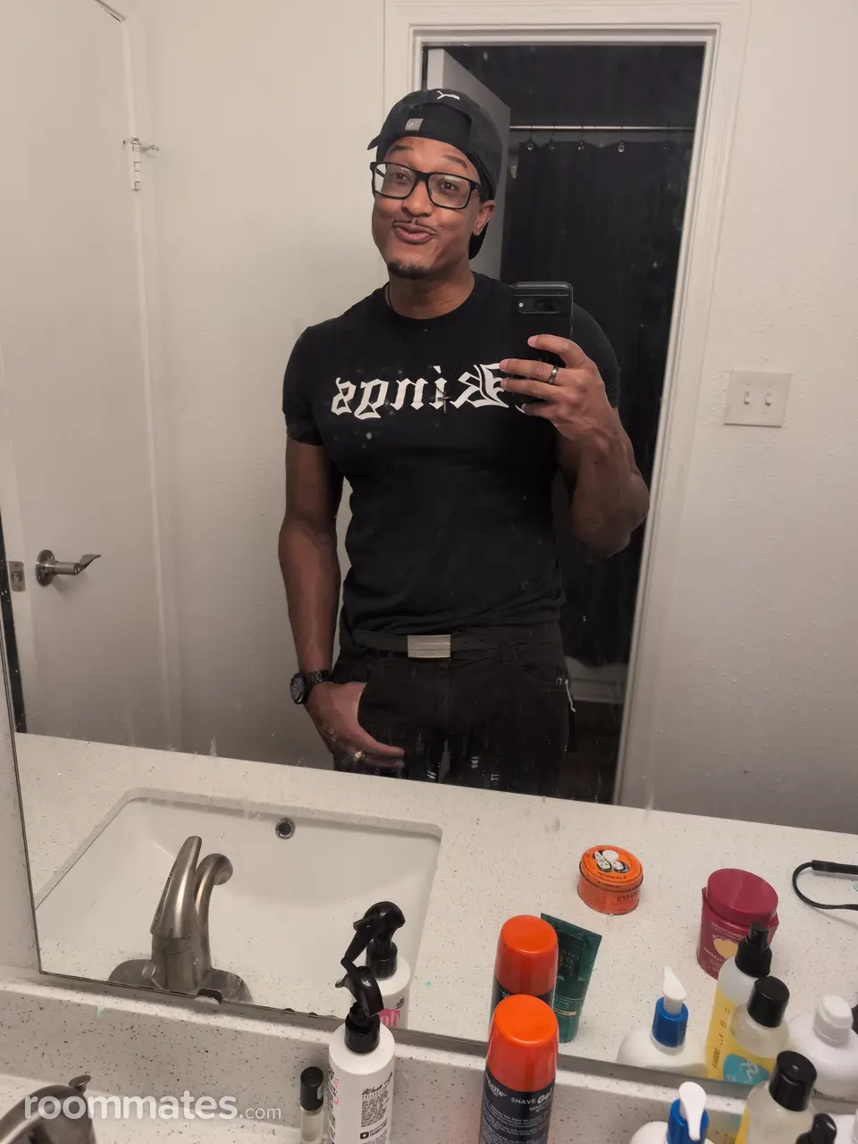 Profile photo 1 of 6