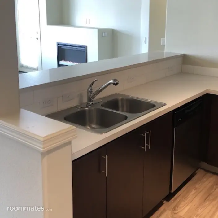 Room for rent in King City, OR $1000, apartment