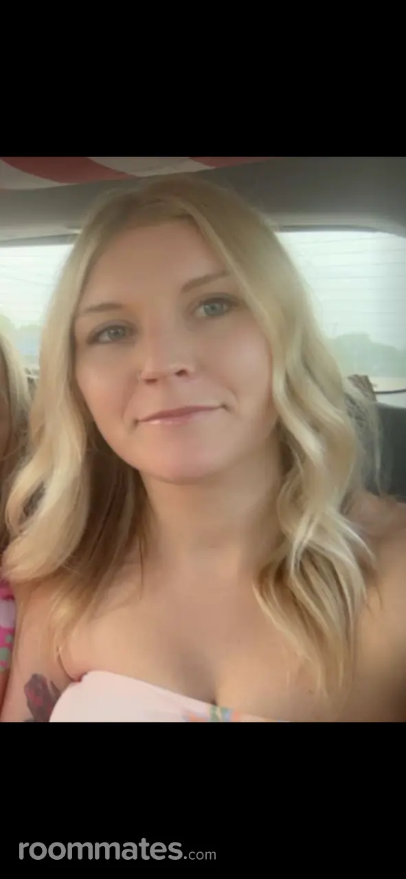 Profile photo 1 of 1