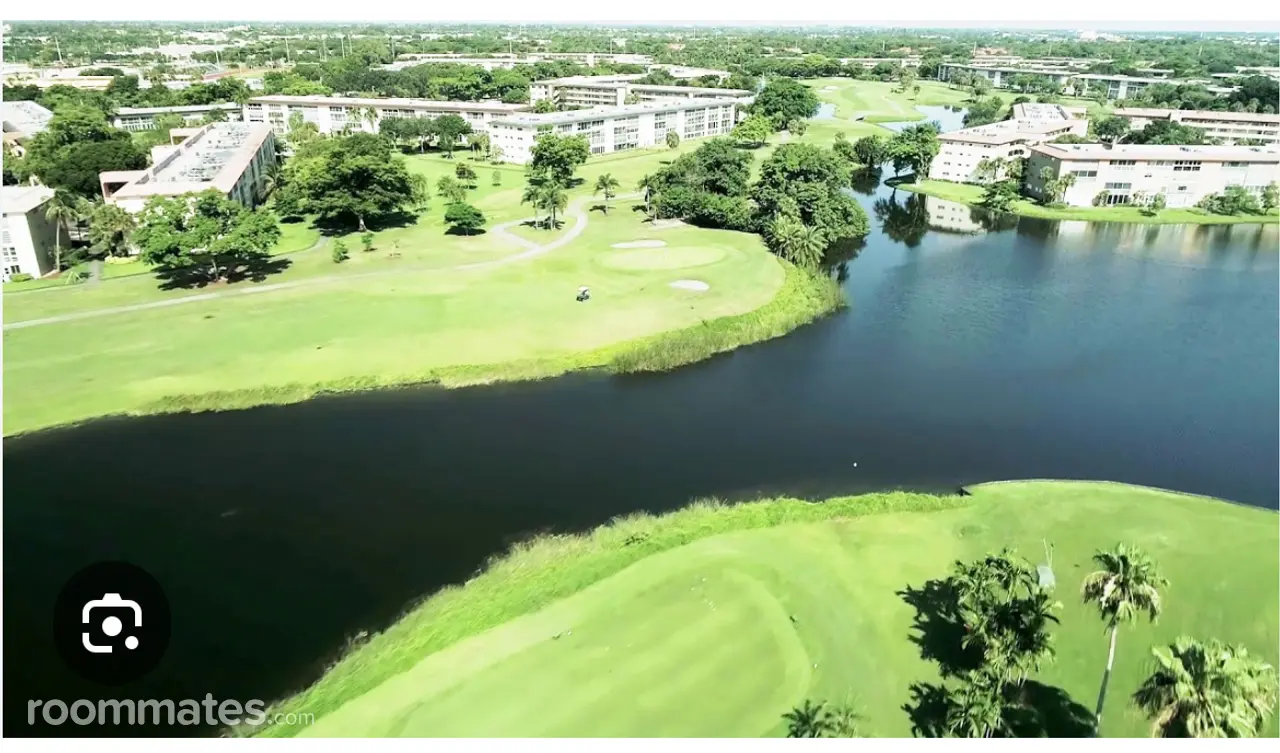 Profile photo 15 of 18