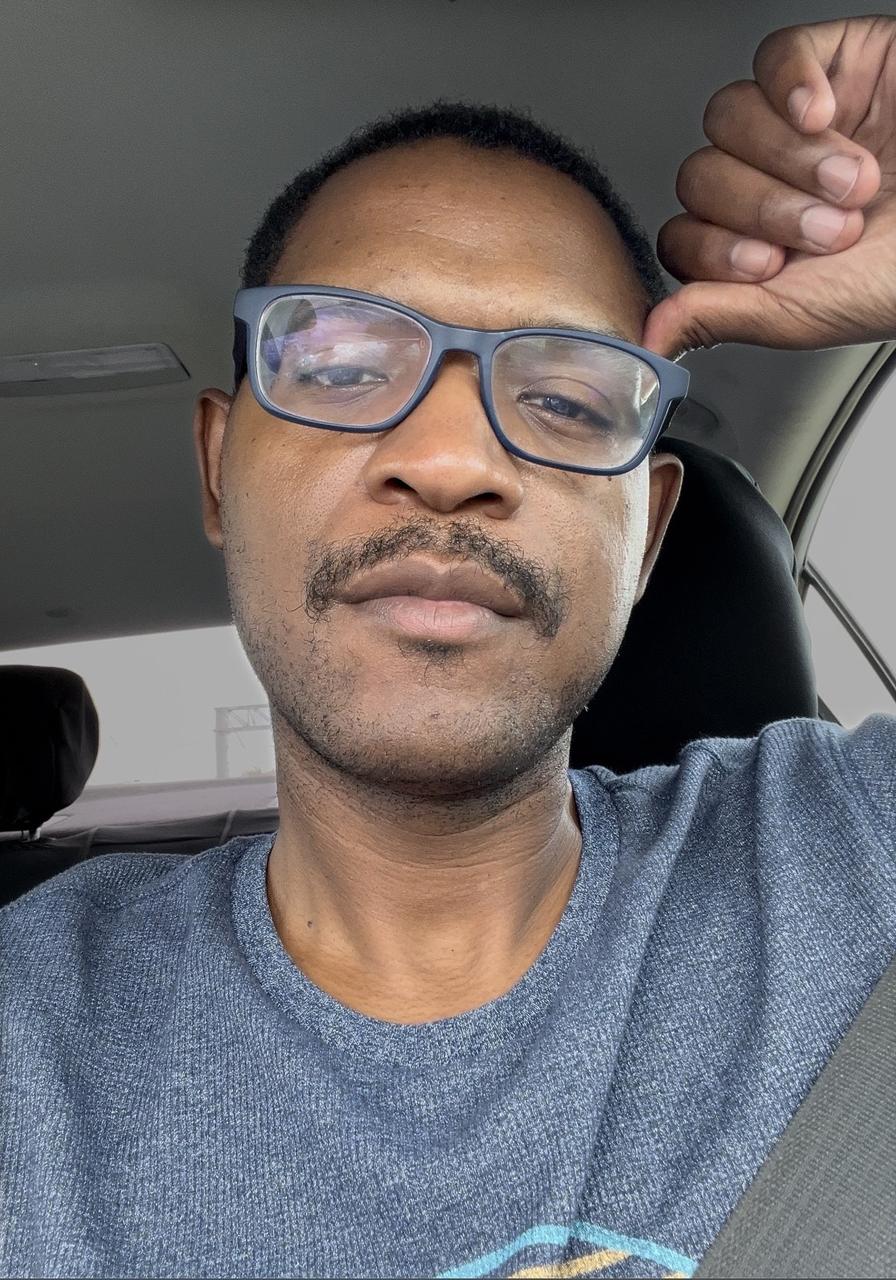 Profile photo 2 of 4
