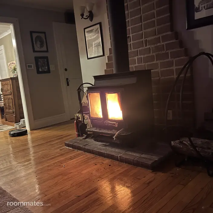 Room for rent in Hopatcong, NJ $1000, house