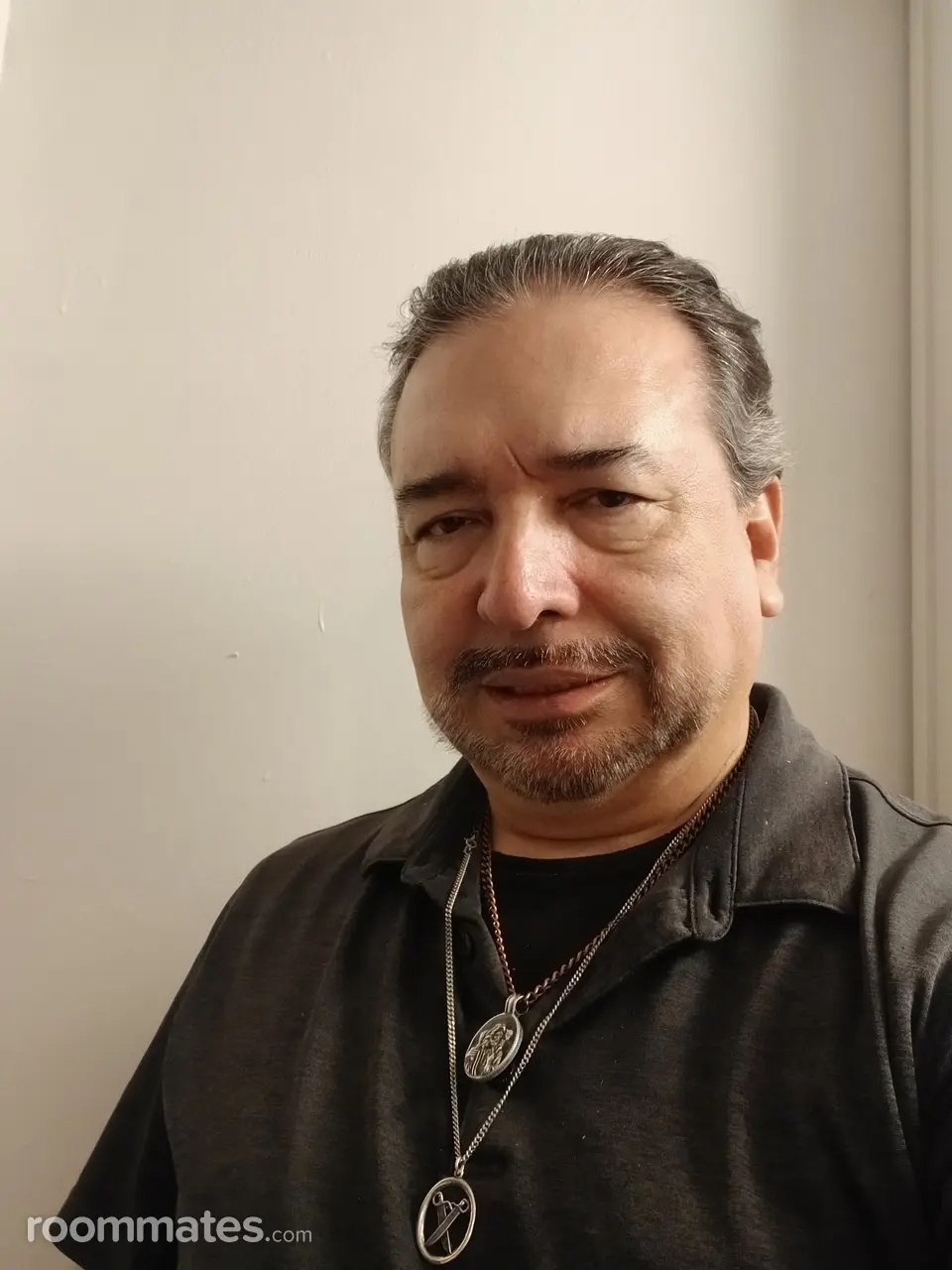 Profile photo 5 of 5