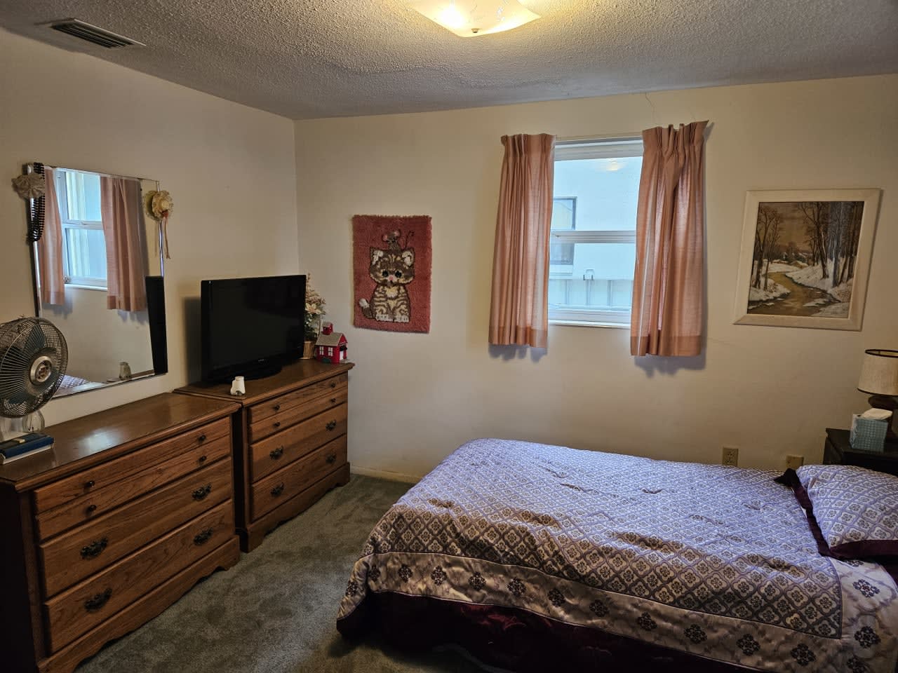 Profile photo 7 of 8