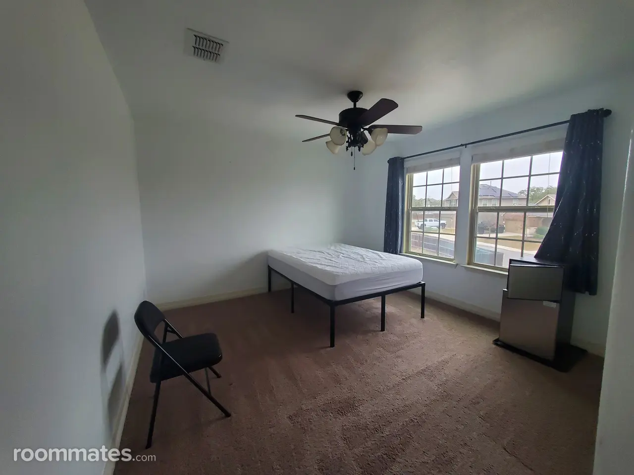 Profile photo 6 of 11