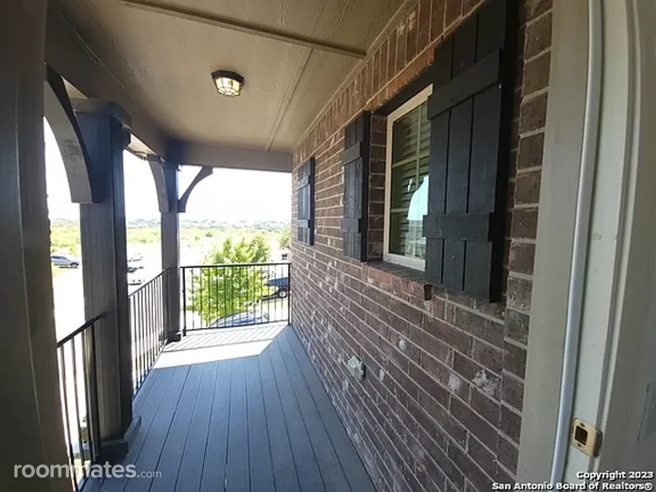 Profile photo 4 of 11