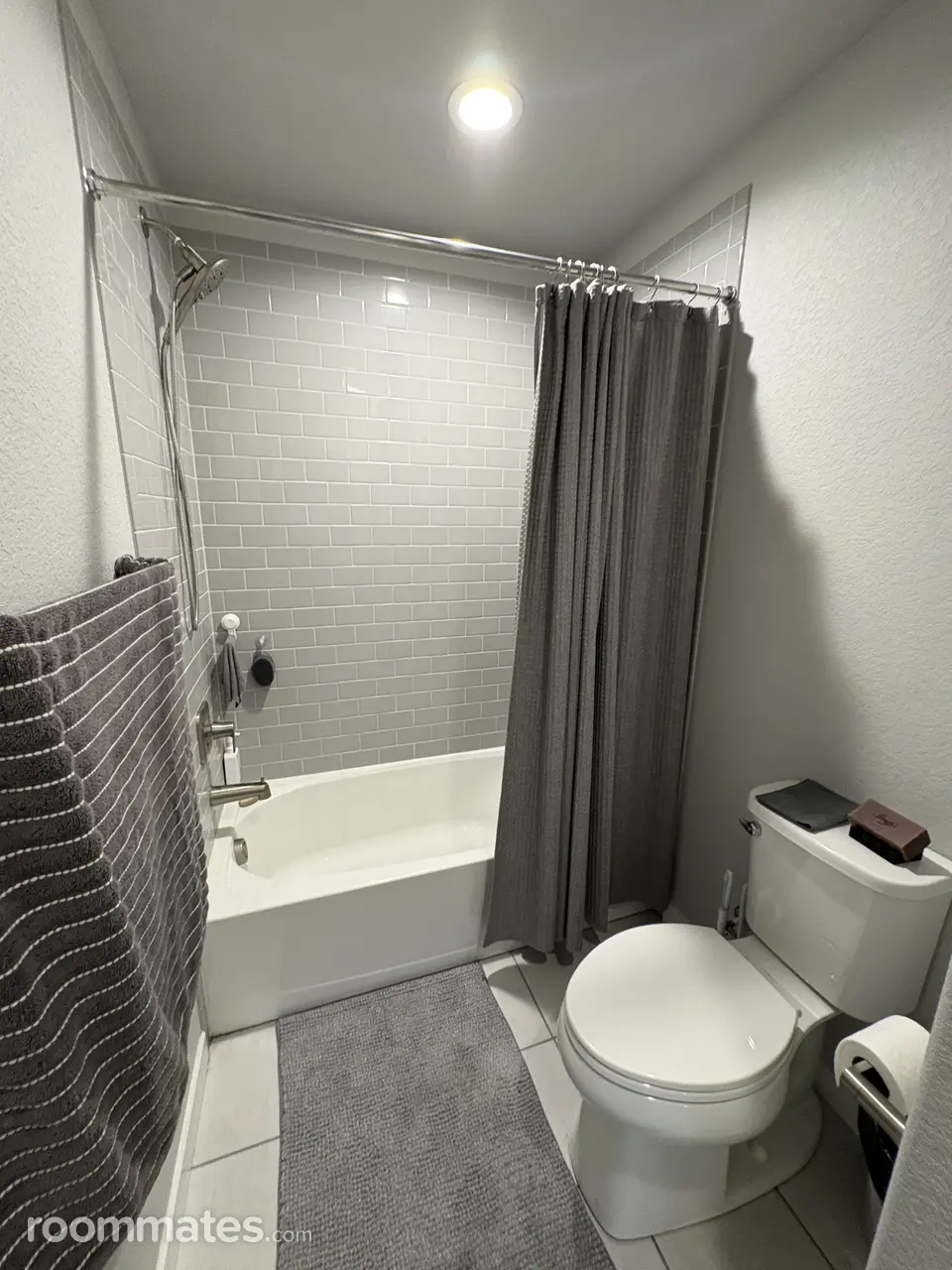 Profile photo 9 of 15