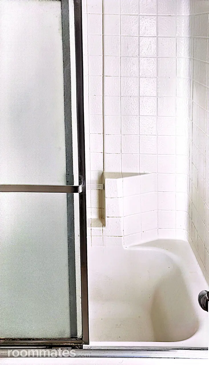 Profile photo 5 of 9