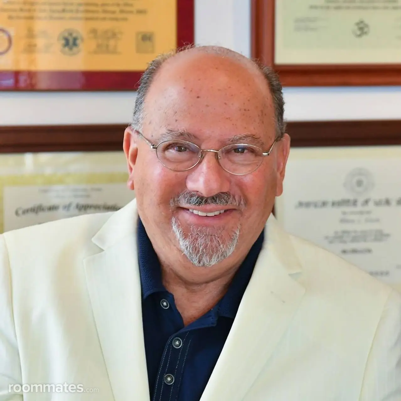 Profile photo 11 of 13