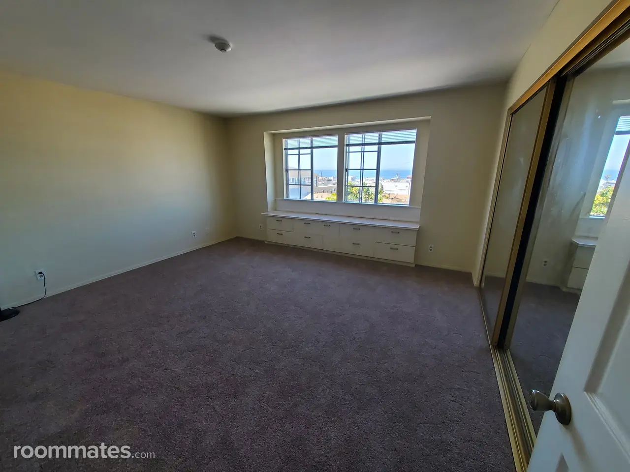 Profile photo 8 of 13