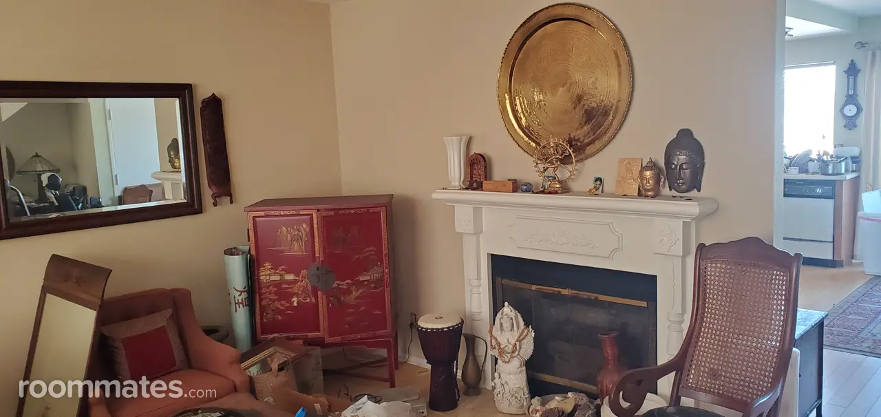 Profile photo 6 of 13