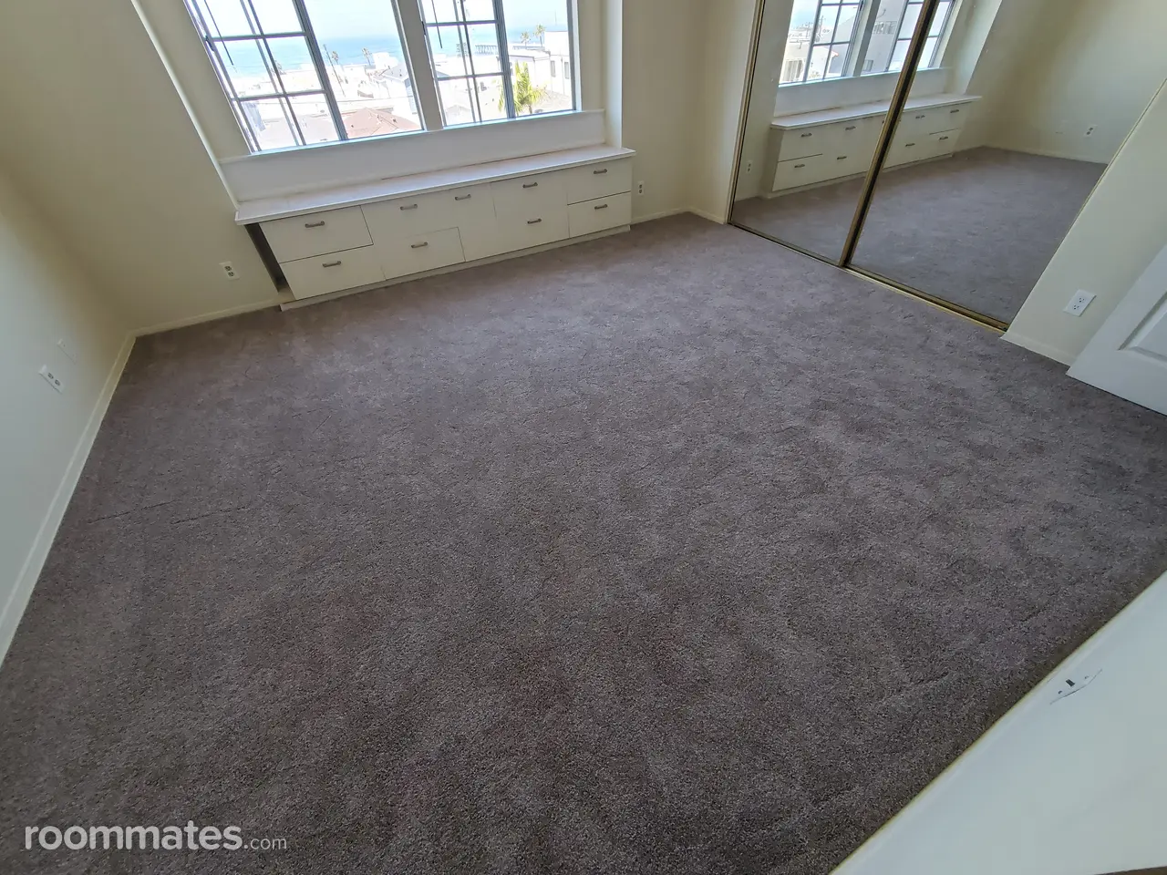 Profile photo 4 of 13