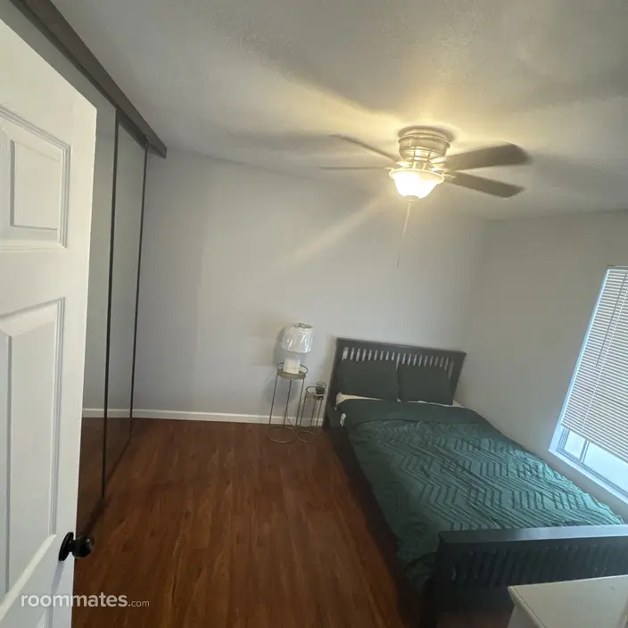 Room for rent in San Diego, CA $1500, house