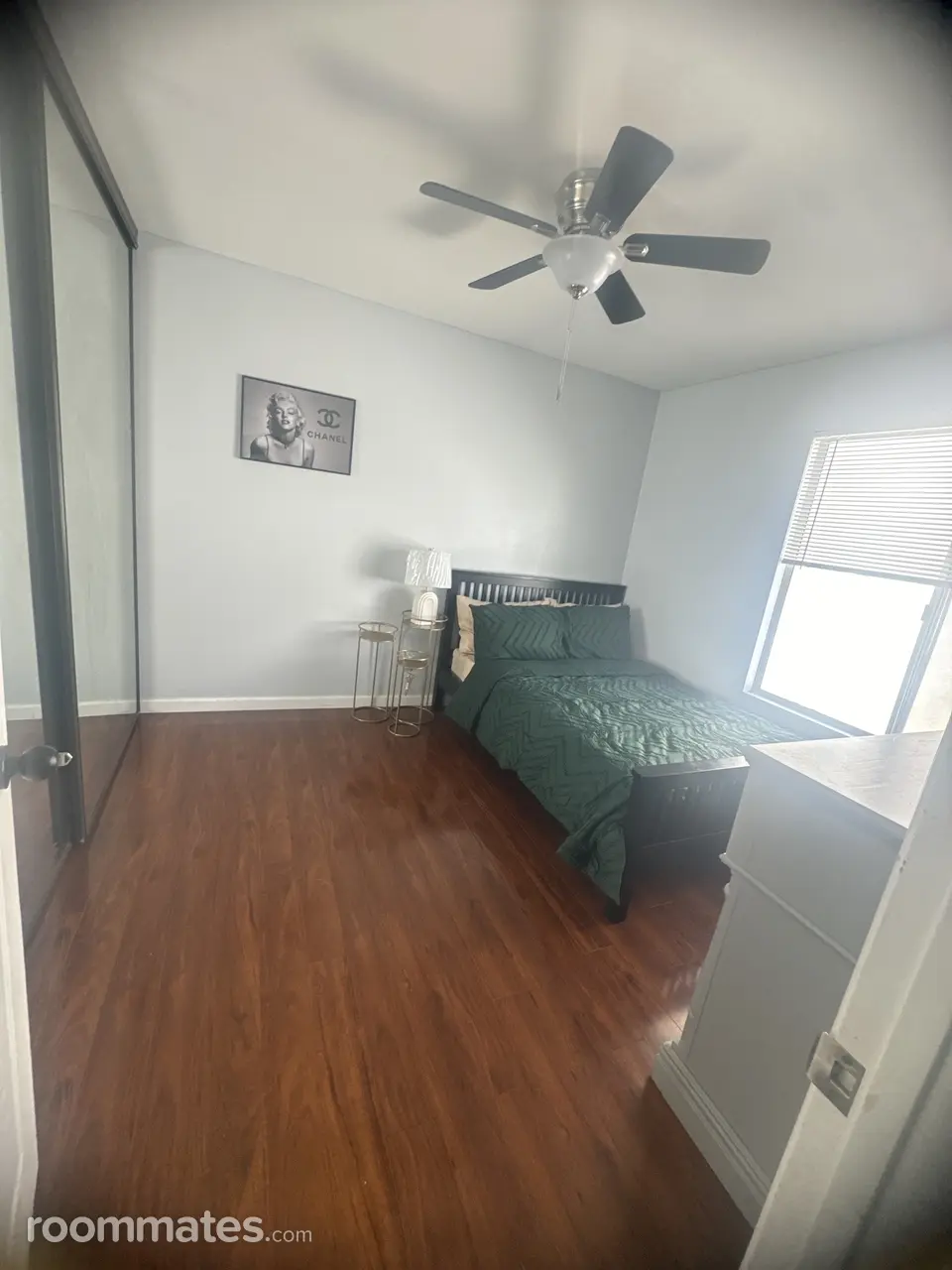 Profile photo 1 of 5