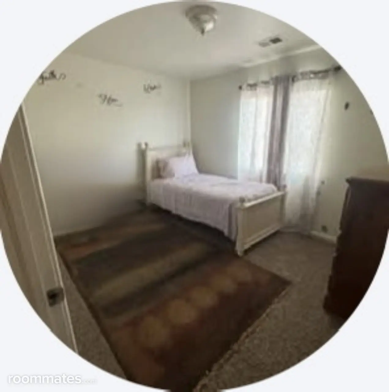 Profile photo 1 of 2