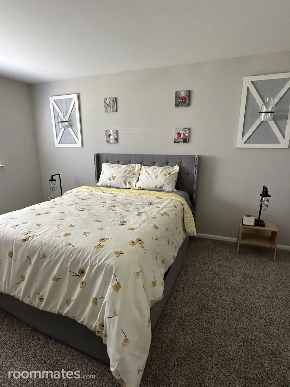 Profile photo 3 of 11